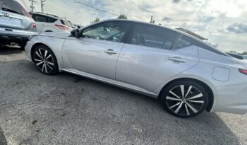 
										2021 Nissan Altima full									